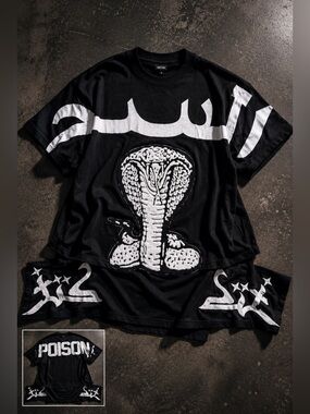 KTZ Kokon To Zai Cobra Arabesque Bottom Flap T-Shirt Black White Size S